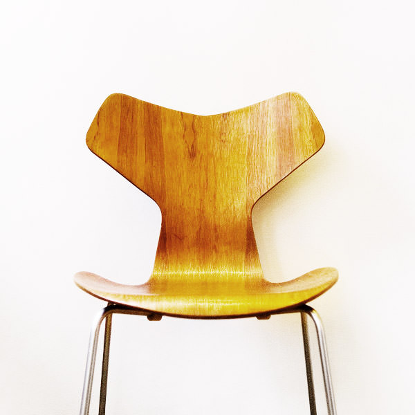 8 Classic Wood Chair